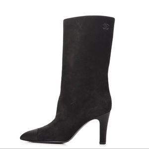 Gabrielle CHANEL coco boots